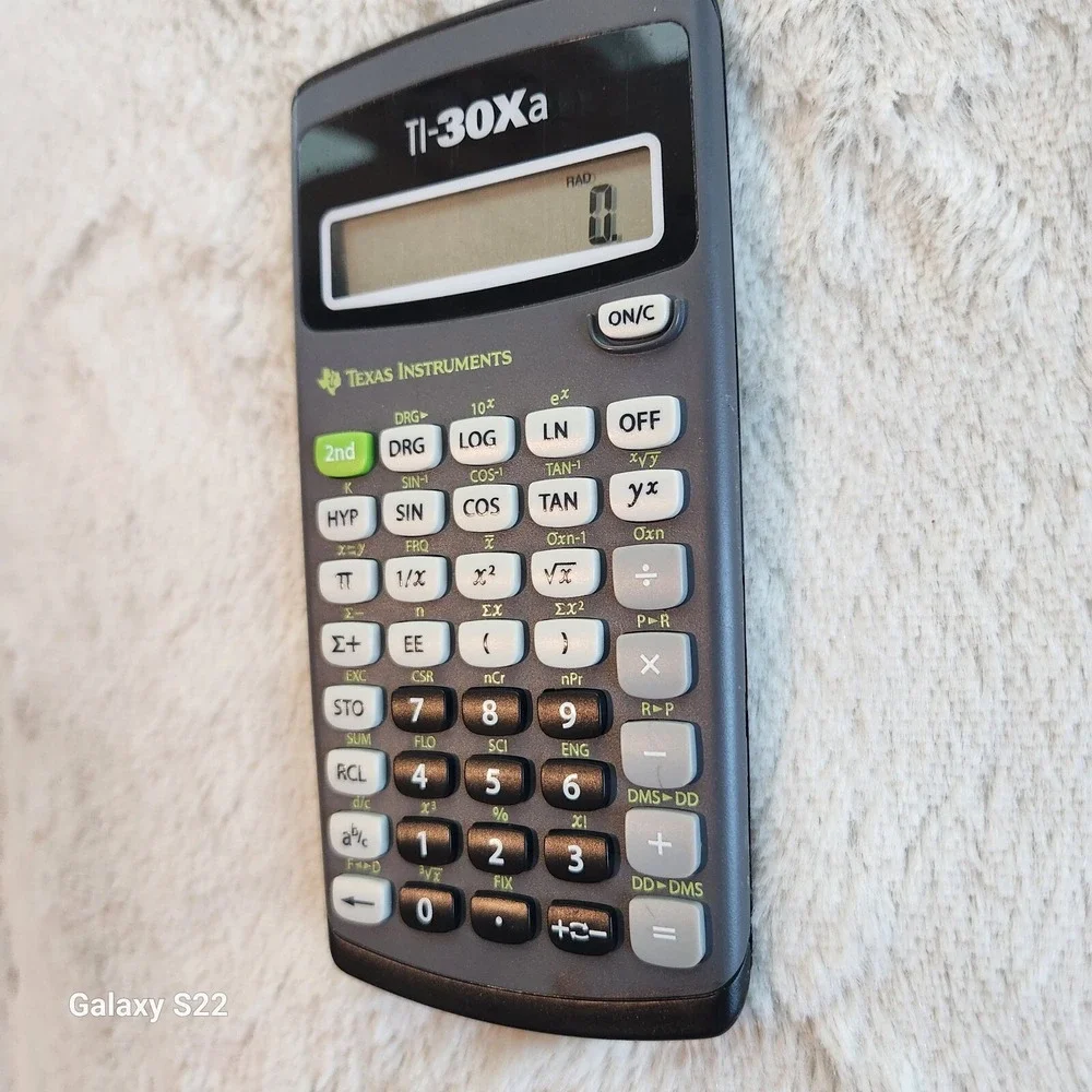 Texas Instrument TI-30Xa Solar Calculator with Cover Working Tested‎